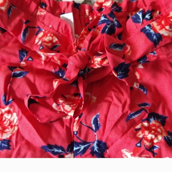 NWT 2 Sets Printed Shorts - Picture 2 of 4